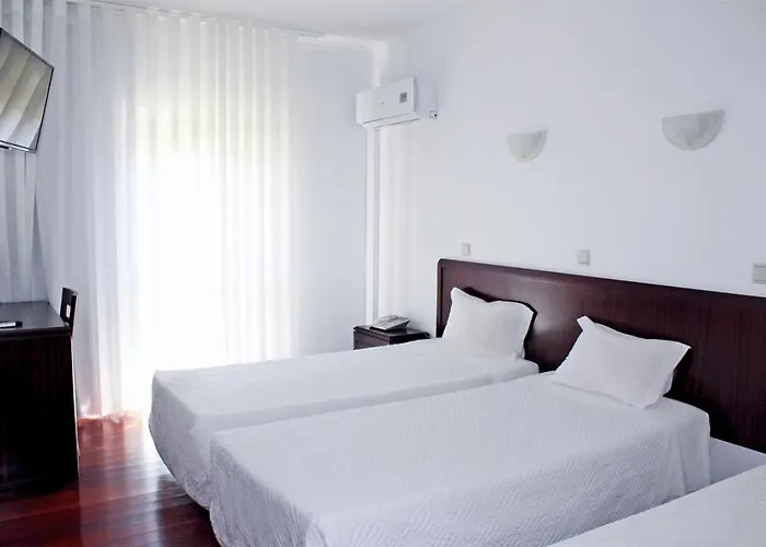 Vale Do Coa 호텔 2*